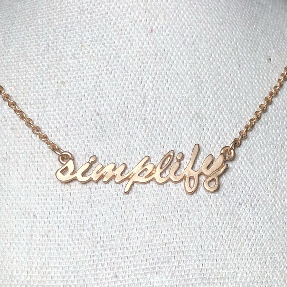 Jewelry - 💖 NWT Simplify Script Gold Necklace